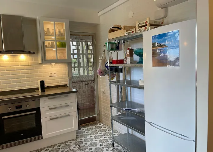 Epis - Large Luxury Apartment With Sea View