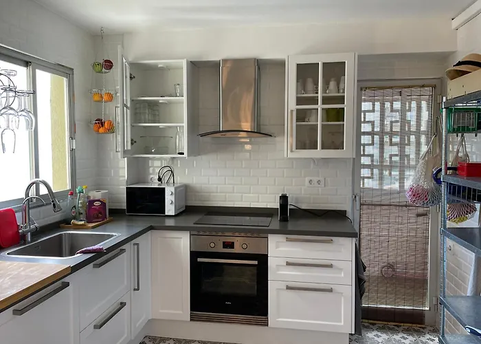 Epis - Large Luxury Apartment With Sea View